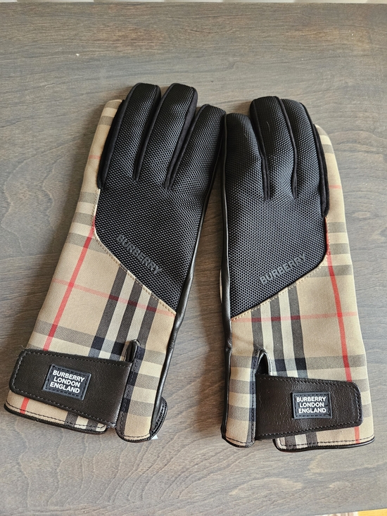 Burberry Accessories - Burberry  Beige Check Gloves with Black Leather Trim